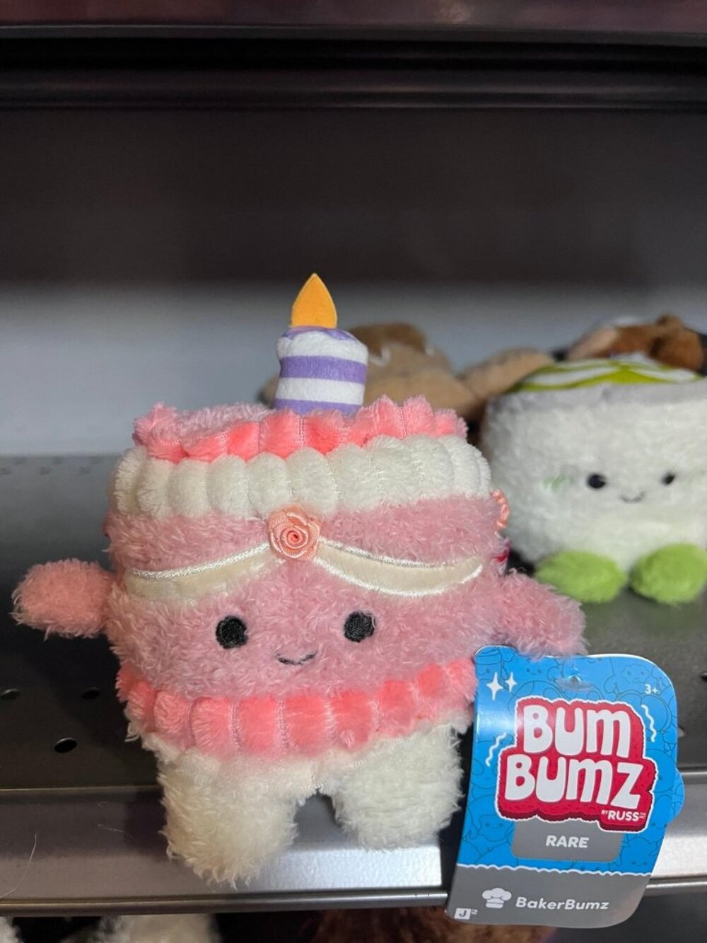 Vicky the birthday cake 4.5” Bakerbumz BumBumz NWT RARE